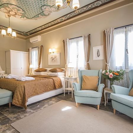 Symi Nautilus Luxury Suites Екстериор снимка
