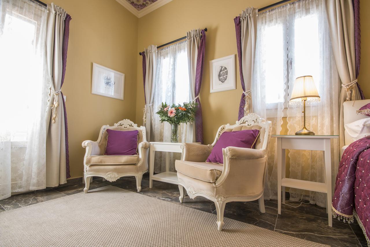 Symi Nautilus Luxury Suites Екстериор снимка