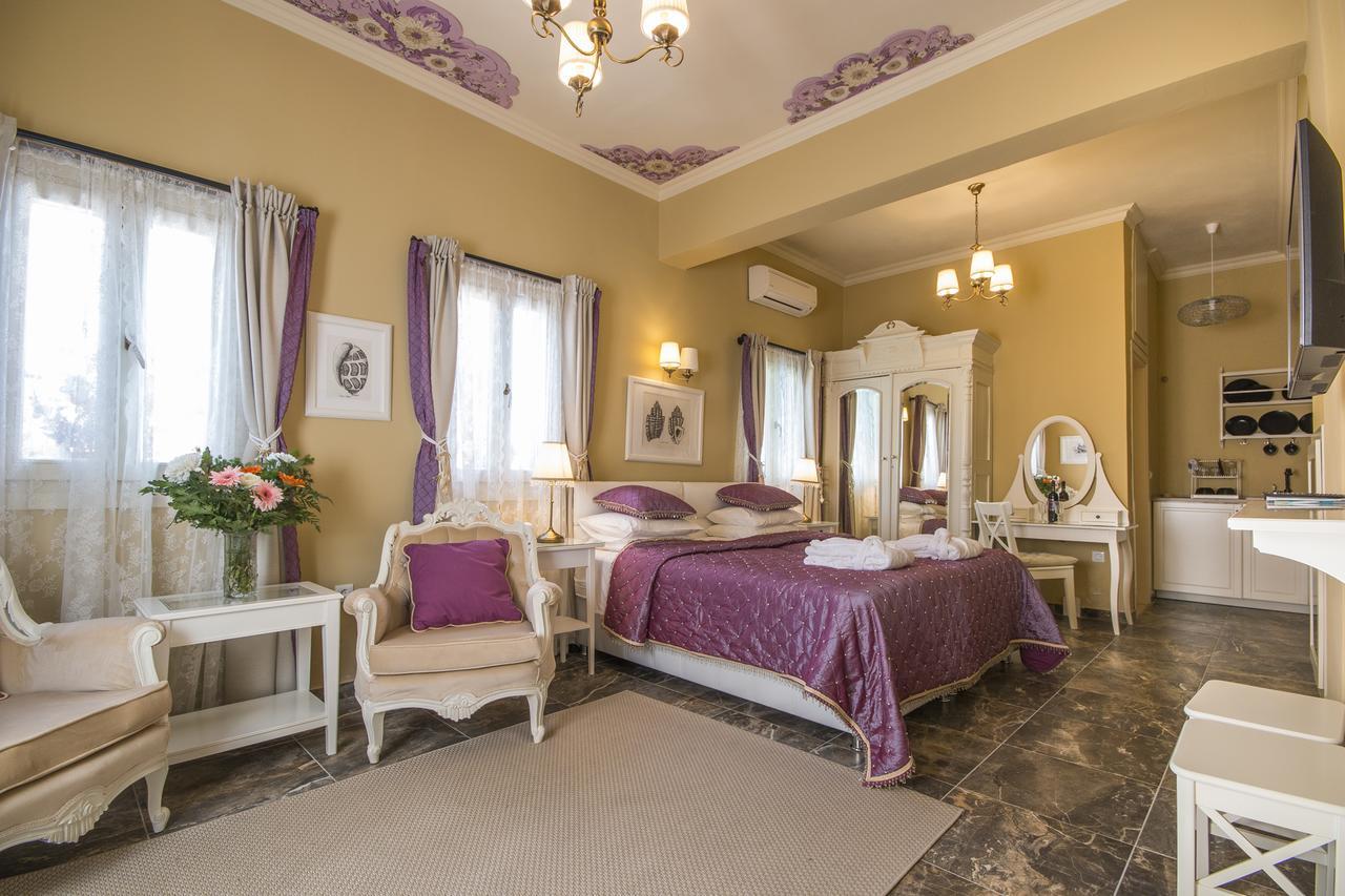 Symi Nautilus Luxury Suites Екстериор снимка