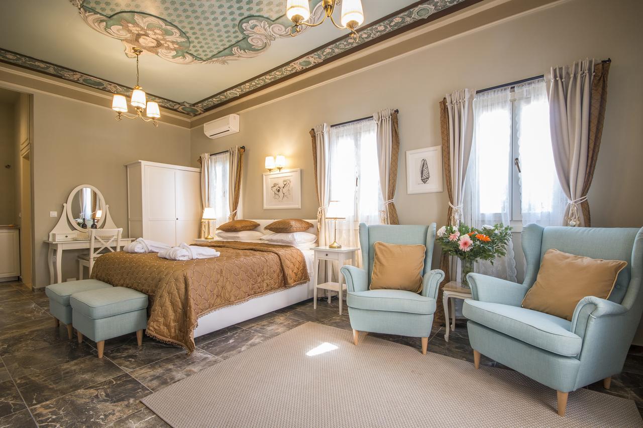 Symi Nautilus Luxury Suites Екстериор снимка
