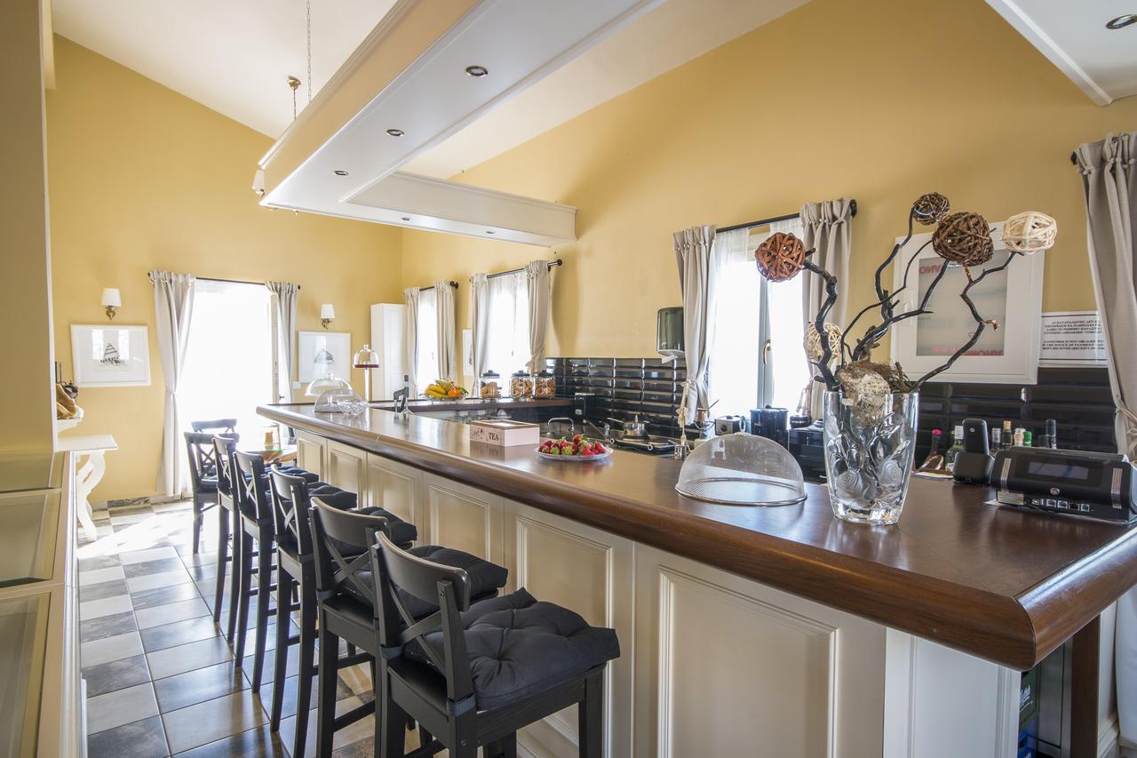 Symi Nautilus Luxury Suites Екстериор снимка