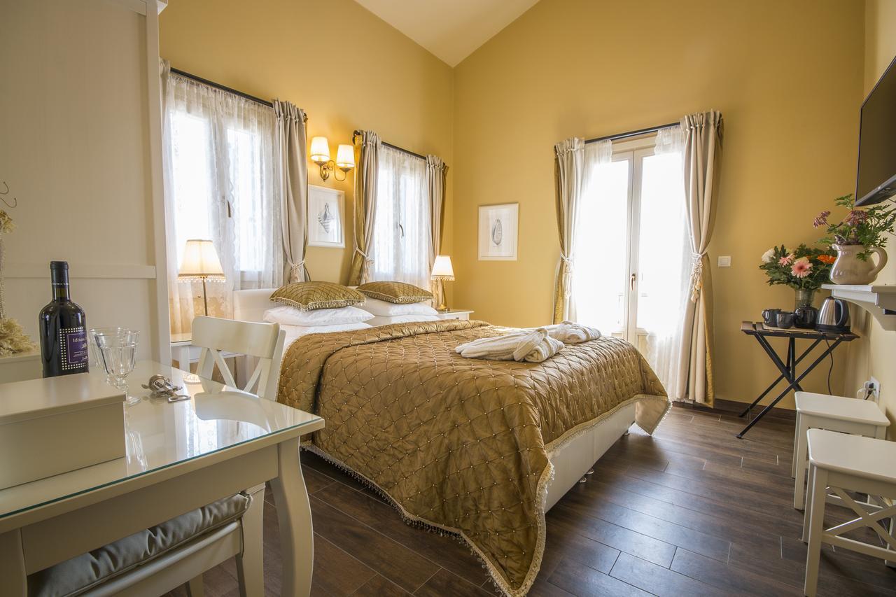Symi Nautilus Luxury Suites Екстериор снимка