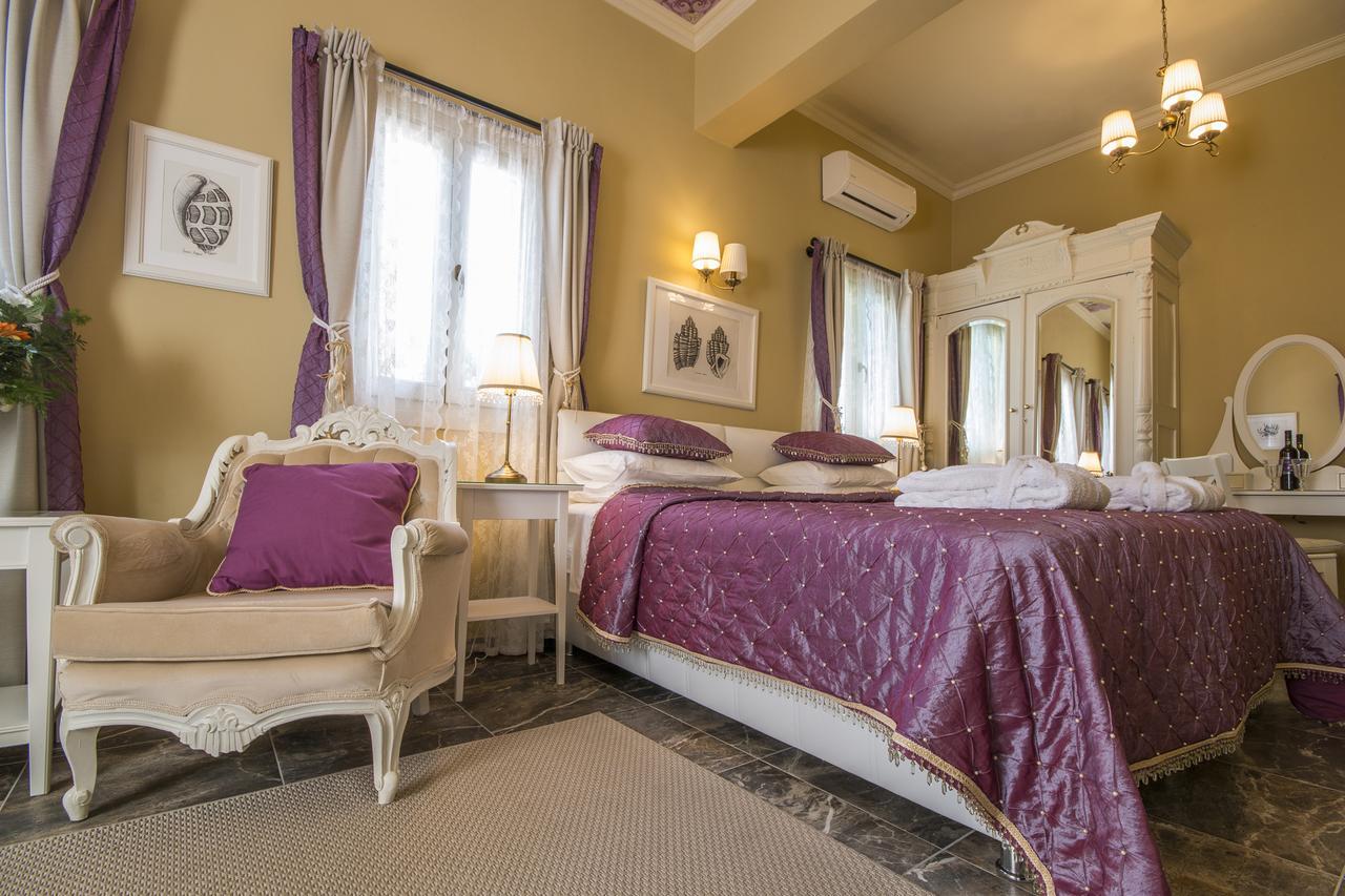 Symi Nautilus Luxury Suites Екстериор снимка