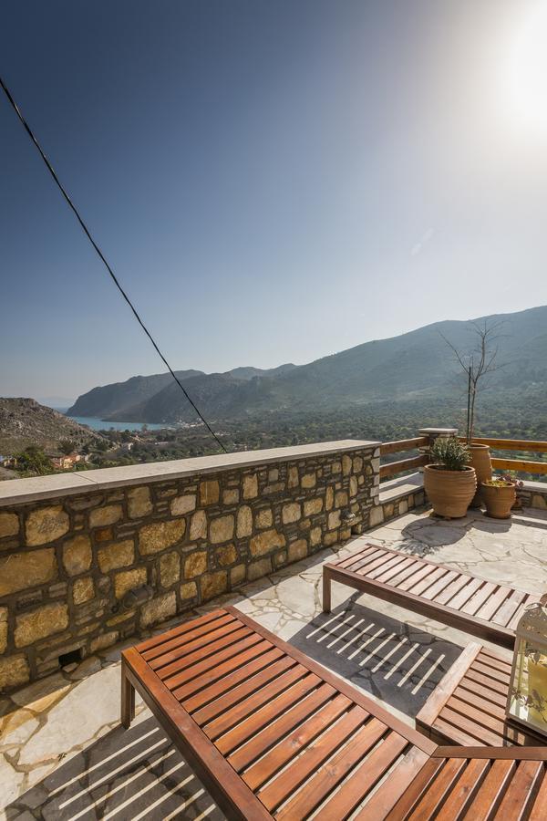 Symi Nautilus Luxury Suites Екстериор снимка